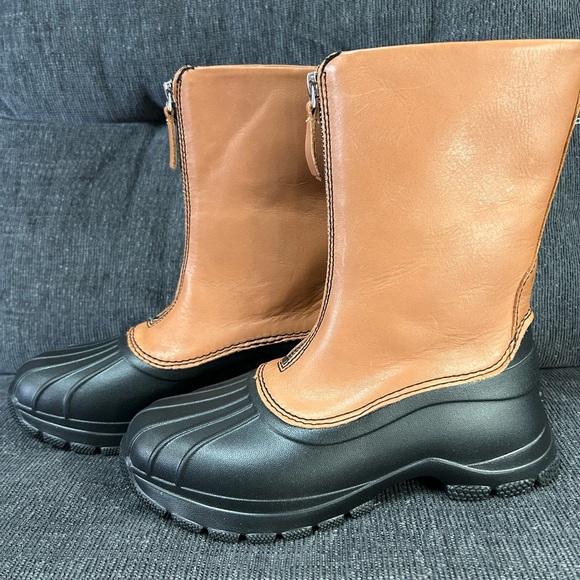 Womens “Sperrys”  Zippered Waterproof Boots - Picture 2 of 5